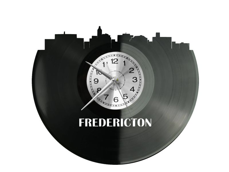 Fredericton Vinyl Zegar Ścienny Płyta Winylowa Nowoczesny Dekoracyjny Na Prezent Urodziny