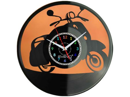 ZEGAR ŚCIENNY SKUTER MOTOROWER KLASYCZNY WŁOSKI FLUORESCENCYJNE TŁO PŁYTA WINYLOWA PREZENT UPOMINEKA GIFT SOUVENIR EVEVO F0099