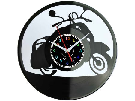 ZEGAR ŚCIENNY SKUTER MOTOROWER KLASYCZNY WŁOSKI FLUORESCENCYJNE TŁO PŁYTA WINYLOWA PREZENT UPOMINEKA GIFT SOUVENIR EVEVO F0099