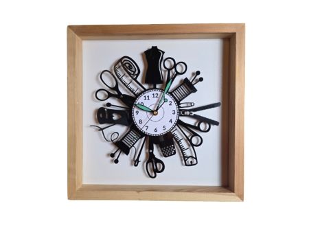 Zegar Krawcowej  Zegar Ścienny Drewniana Ramka 35x35cm Winyl Płyta Winylowa Prezent Urodziny Upominek EVEVO W0049R