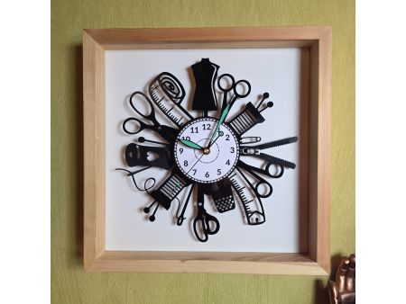 Zegar Krawcowej  Zegar Ścienny Drewniana Ramka 35x35cm Winyl Płyta Winylowa Prezent Urodziny Upominek EVEVO W0049R