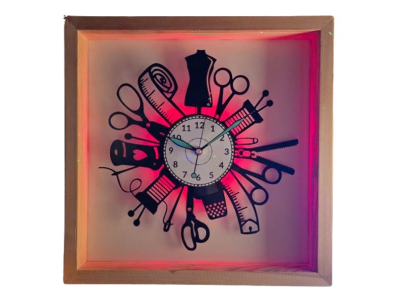 Zegar Krawcowej Zegar Ścienny Drewniana Ramka 35x35cm LED RGB Winyl Płyta Winylowa Prezent Urodziny Upominek EVEVO W0049RLED
