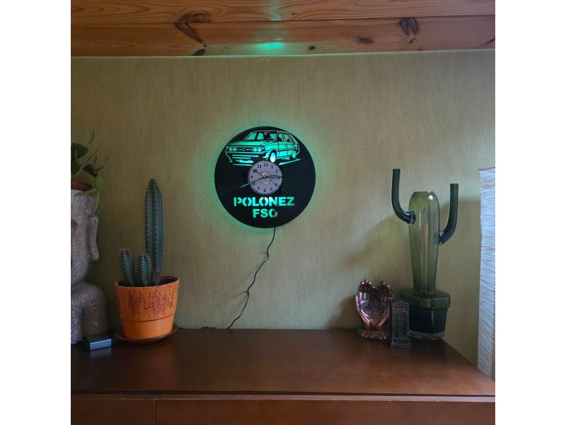 Polonez FSO Zegar Ścienny Winyl Płyta Winylowa LED RGB Pilot Prezent Urodziny Upominek dla Fana EVEVO evevo.pl V0001LED