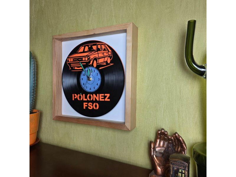 Polonez FSO Zegar Ścienny z Kolorowym Tłem w Drewnianej Ramce 35x35cm Płyta Winylowa Prezent Urodziny evevo.pl V0001RT