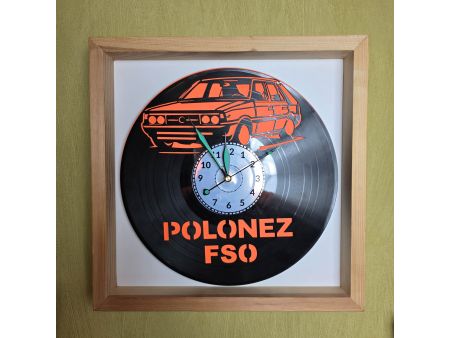 Polonez FSO Zegar Ścienny z Kolorowym Tłem w Drewnianej Ramce 35x35cm Płyta Winylowa Prezent Urodziny evevo.pl V0001RT