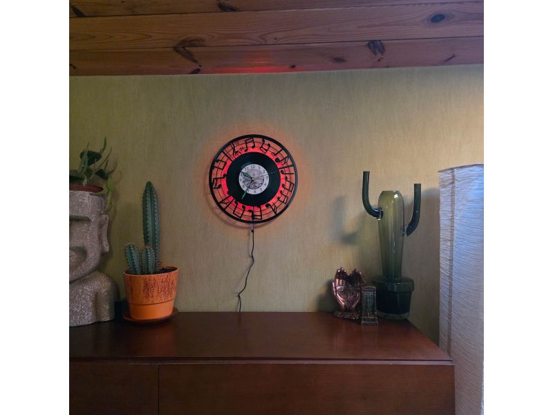 Nuty Zegar Ścienny LED RGB Pilot Winyl Płyta Winylowa Prezent Urodziny Upominek dla Fana EVEVO evevo.pl V0002LED