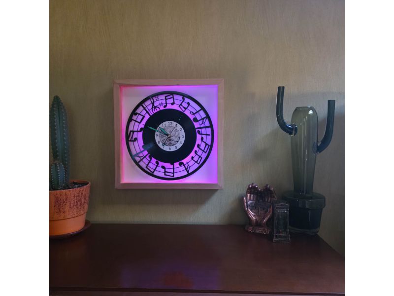 Nuty Zegar Ścienny w Drewnianej Ramce 35x35x5cm LED RGB Winyl Płyta Winylowa Prezent Urodziny Upominek dla Fana EVEVO V0002RLED
