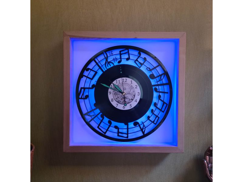 Nuty Zegar Ścienny w Drewnianej Ramce 35x35x5cm LED RGB Winyl Płyta Winylowa Prezent Urodziny Upominek dla Fana EVEVO V0002RLED