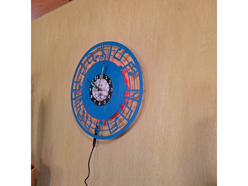 Nuty Zegar Ścienny 9 Kolorów LED RGB do Wyboru Winyl Płyta Winylowa Prezent Urodziny Upominek dla Fana EVEVO V0002KLED