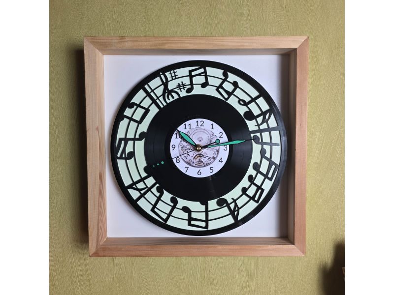 Nuty Zegar Ścienny 9 Kolorów Tło Ramka 35x35cm Płyta Winylowa Prezent Urodziny Upominek dla Fana EVEVO V0002RT