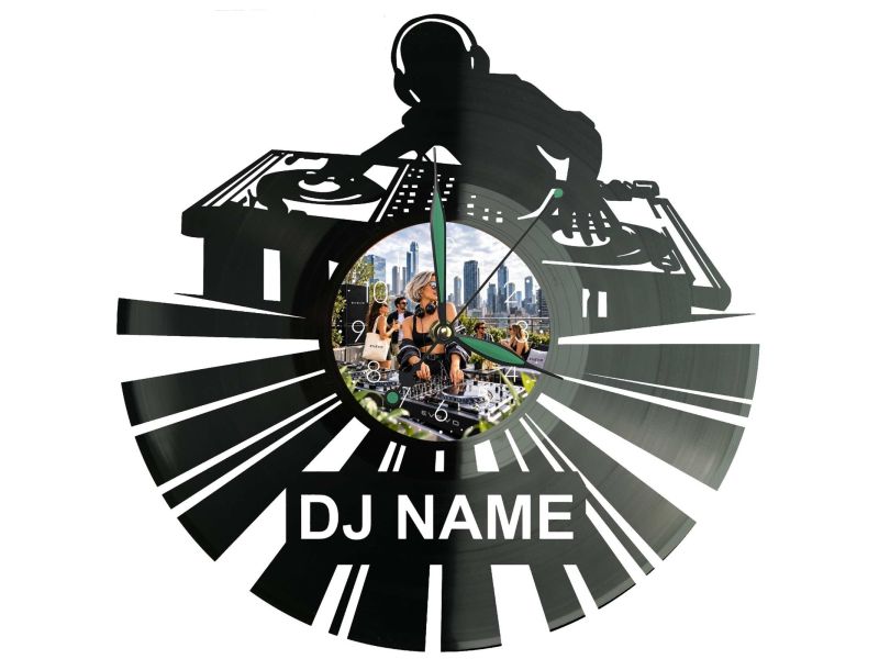 DJ Name Twoja Nazwa Twoje Zdjęcie Zegar Ścienny Z Płyty Winylowej 30x30 Cm EVEVO W0105