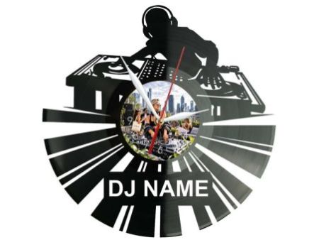 DJ Name Twoja Nazwa Twoje Zdjęcie Zegar Ścienny Z Płyty Winylowej 30x30 Cm EVEVO W0105