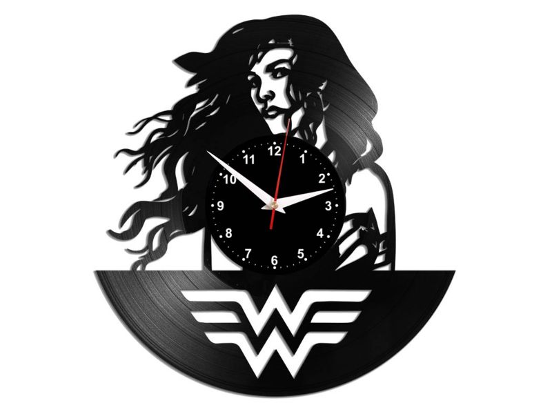 WONDER WOMAN ZEGAR ŚCIENNY PŁYTA WINYLOWA WINYL ZEGAR ŚCIENNY EVEVO EVEVEO.PL