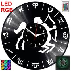 Strzelec Znak Zodiaku Zegar Ścienny Podświetlany LED RGB Na Pilota Płyta Winylowa Nowoczesny Dekoracyjny Na Prezent Urodziny